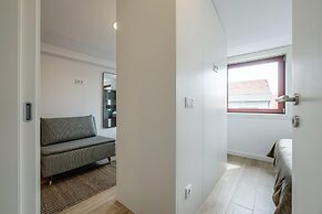 Nomad s Lux - 1bdr Charming Top Floor Porto