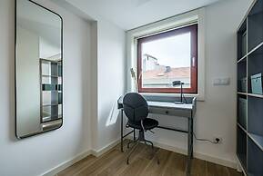 Nomad s Lux - 1bdr Charming Top Floor Porto