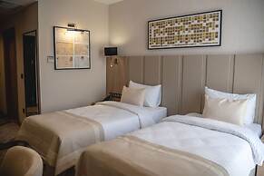 Ramada Plaza By Wyndham Batman