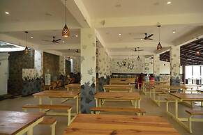 Kaadgal Resort