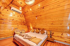 Kaadgal Resort