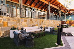 Embassy Suites By Hilton Gatlinburg Resort