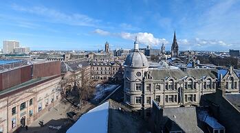 Aberdeen by Charles Hope