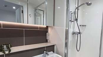 Aberdeen by Charles Hope