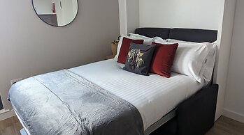 Aberdeen by Charles Hope