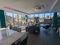 Aberdeen by Charles Hope