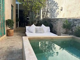 Central & Bohemian House  Pool Yard