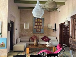 Central & Bohemian House  Pool Yard