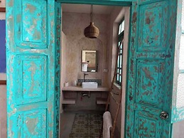 Central & Bohemian House  Pool Yard