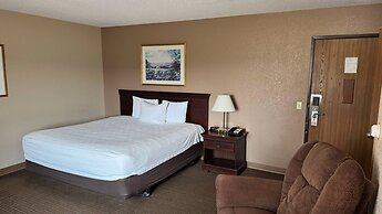 Crookston Inn & Convention Center