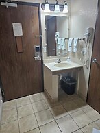 Crookston Inn & Convention Center