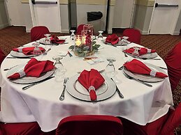 Crookston Inn & Convention Center