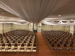 Crookston Inn & Convention Center