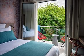 SABLE BLEU BOUTIQUE HOTEL