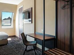 Amsterdam Lake Hotel