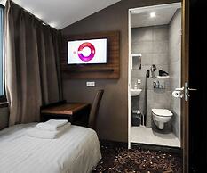 Amsterdam Lake Hotel