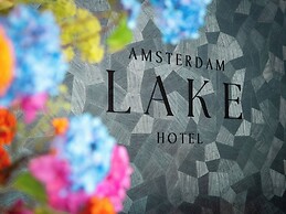 Amsterdam Lake Hotel