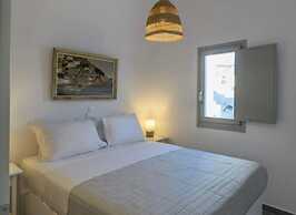 Amazing View Finikia Oia Villa