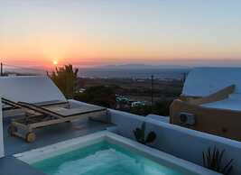 Amazing View Finikia Oia Villa