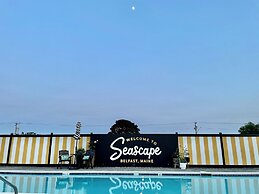 Seascape Motel & Cottages