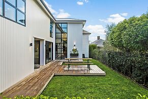 Timeless Executive Family Home - Spa