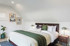 Timeless Executive Family Home - Spa