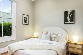 Timeless Executive Family Home - Spa