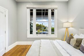 Timeless Executive Family Home - Spa