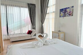 Good Moments Pool Villa