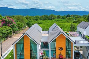 Good Moments Pool Villa