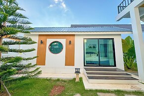 Good Moments Pool Villa