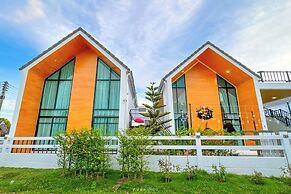 Good Moments Pool Villa