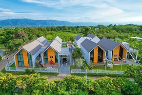 Good Moments Pool Villa