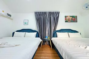 Good Moments Pool Villa