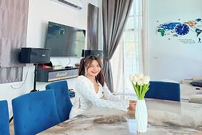 Good Moments Pool Villa