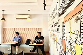 Behomy Corner 8 Lippo Karawaci