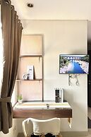 Behomy Corner 8 Lippo Karawaci