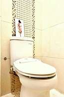 Behomy Corner 8 Lippo Karawaci