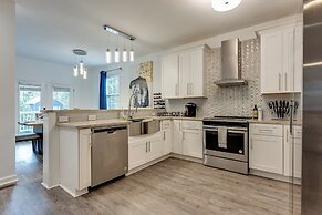 Elegant Atlanta Home - Self Check-in