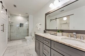 Elegant Atlanta Home - Self Check-in