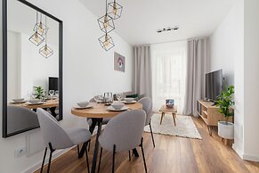 Krakow Stylish Apartment by Renters
