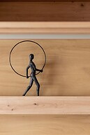 Krakow Stylish Apartment by Renters