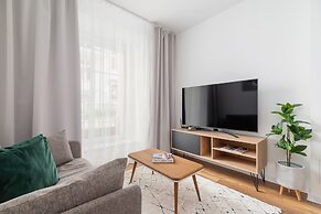 Krakow Stylish Apartment by Renters