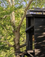 Aoos river Treehouse