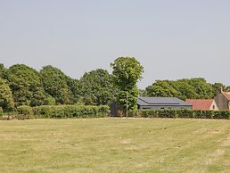 Linden Barn