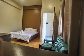 Y's Rezidenzia Suites