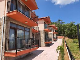 La Vie En Rose Otel by Söğütdağı