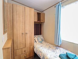 Seashell Lodge, 50 Foxburrow Hang