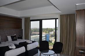 Crown Salamis Hotel