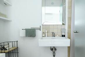 Grand STU SeaView Balcony by Sea N' Rent